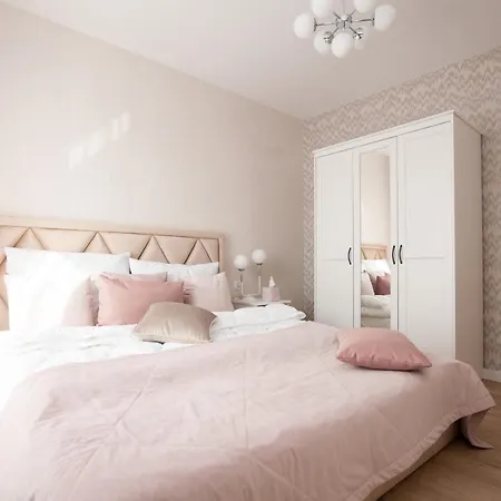 Komfortowy Pastelowy - 2 Sypialnie كولوبرزيغ